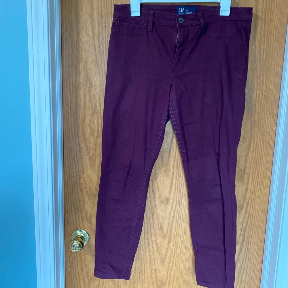 Gap Jeggings 8/29
